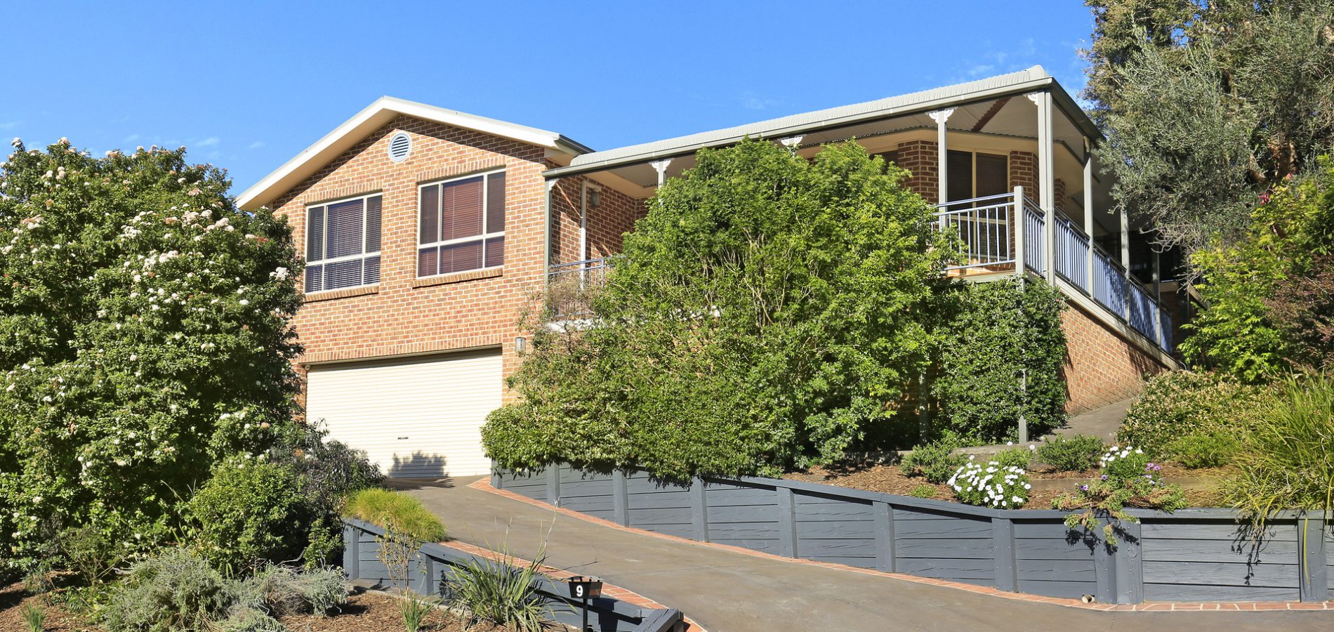 Sold - 9 Kallara Link - New Property in Cordeaux Heights - Real Estate by Christian Zeidler