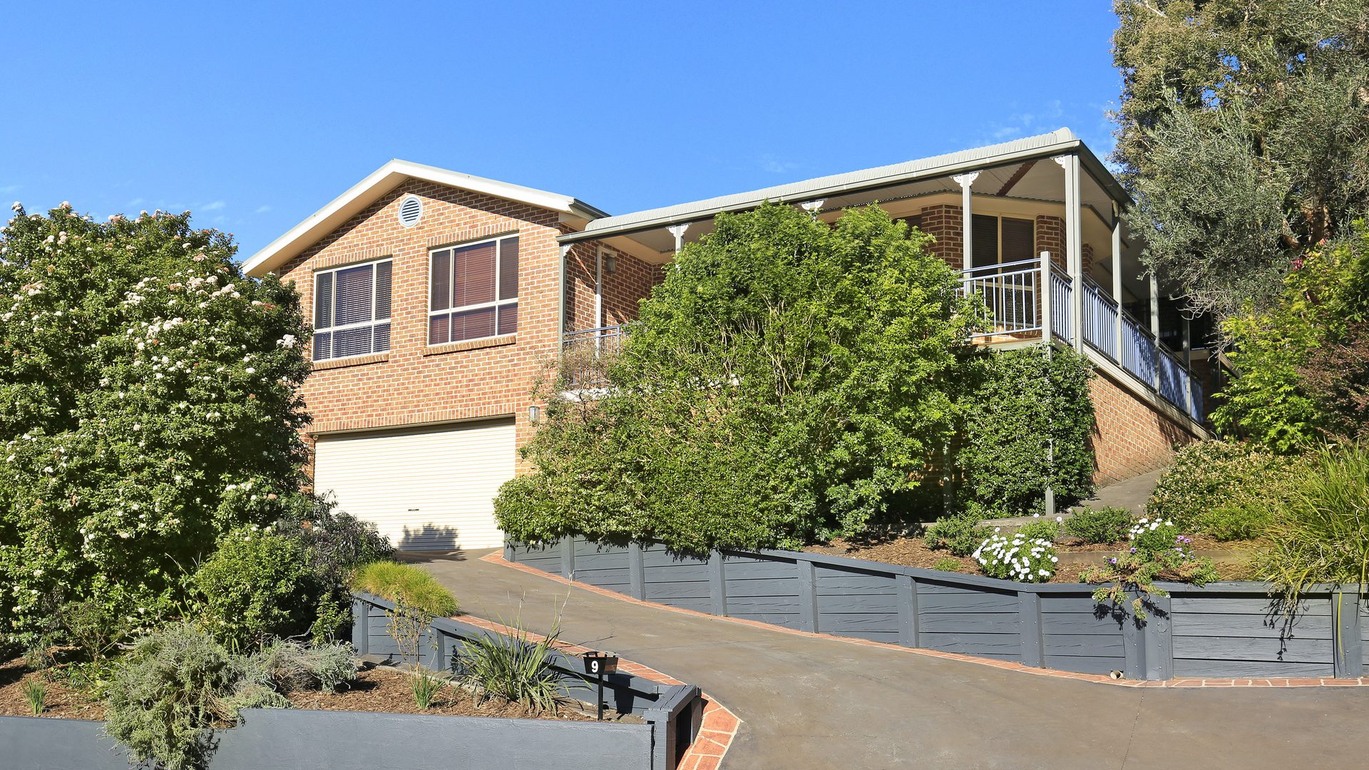 Sold - 9 Kallara Link - New Property in Cordeaux Heights - Real Estate by Christian Zeidler