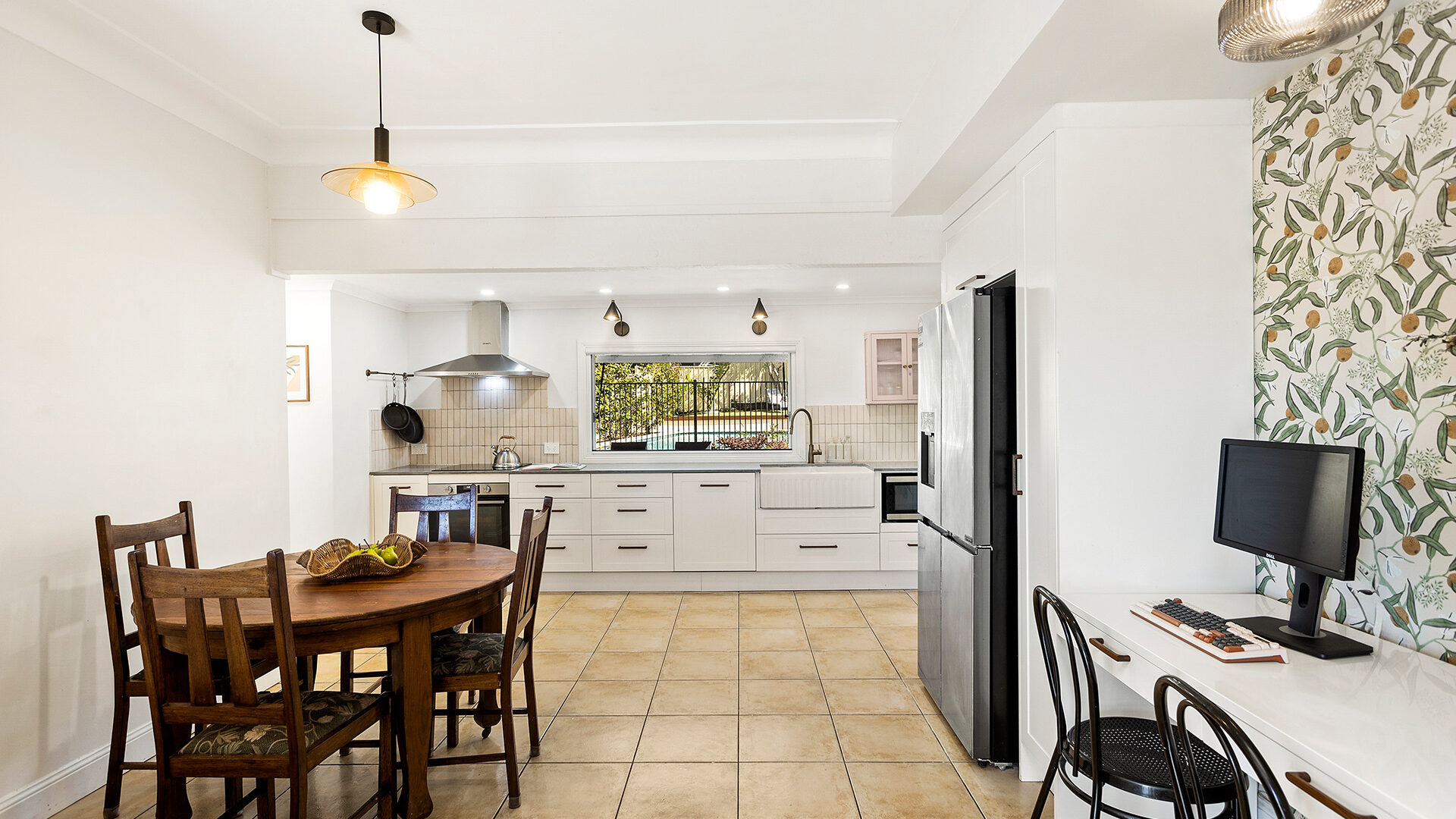 Auction - 16 Risley Road - New Property in Figtree - Real Estate by Christian Zeidler