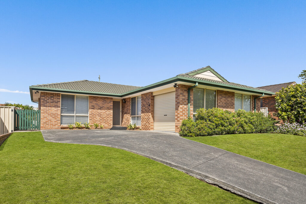 Auction - 14 Kowari Crescent - New Property in Blackbutt - Real Estate by Christian Zeidler