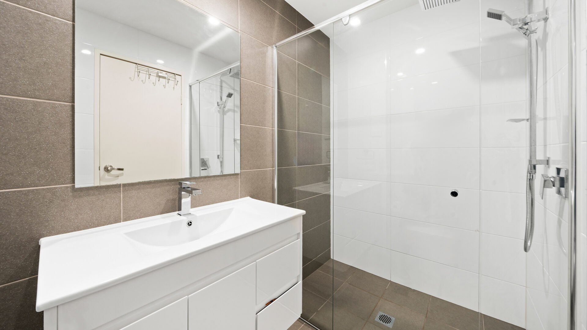 For Sale - 707/16 Burelli Street - New Property in Wollongong - Real Estate by Peter Armstrong