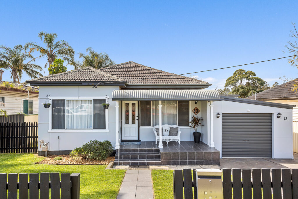 For Sale - 13 Kaylaur Crescent - New Property in Albion Park Rail - Real Estate by Peter Armstrong