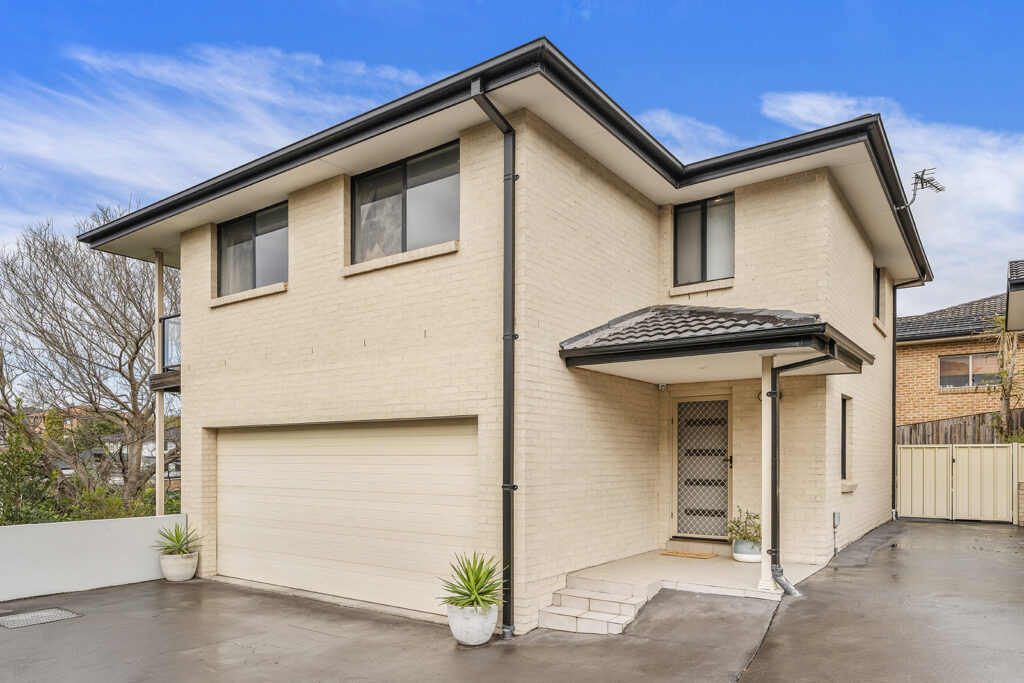 Sold - 2/15 Sorensen Drive - New Property in Figtree - Real Estate by Christian Zeidler