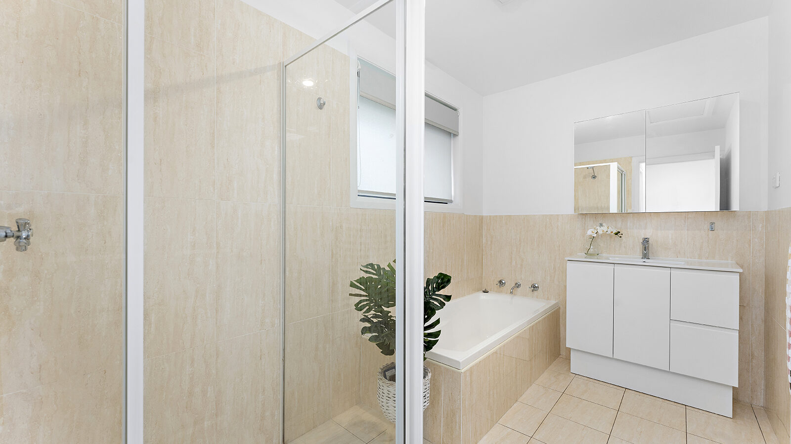 Sold - 2/15 Sorensen Drive - New Property in Figtree - Real Estate by Christian Zeidler