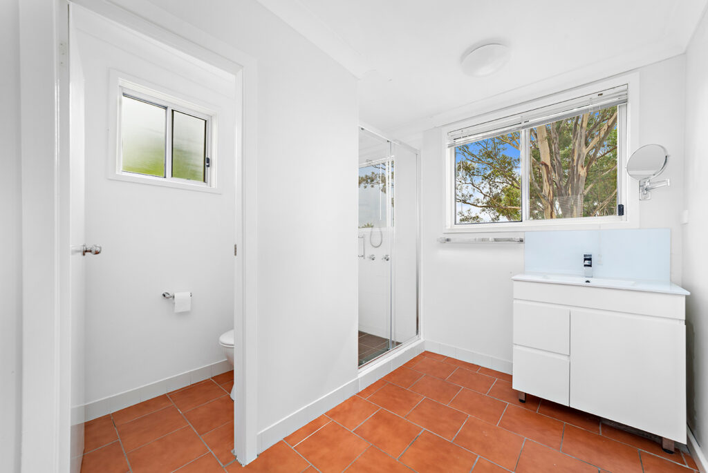 For Rent - 208A Farmborough Road - New Property in Farmborough Heights - Real Estate by Lara McDonald