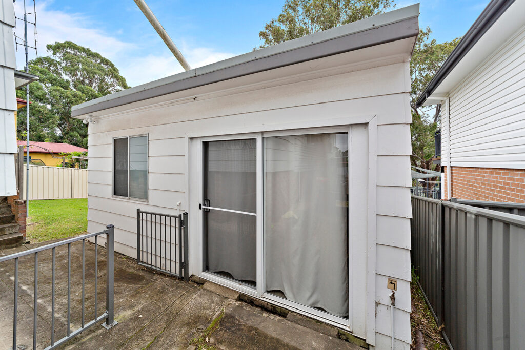 For Rent - 208A Farmborough Road - New Property in Farmborough Heights - Real Estate by Lara McDonald