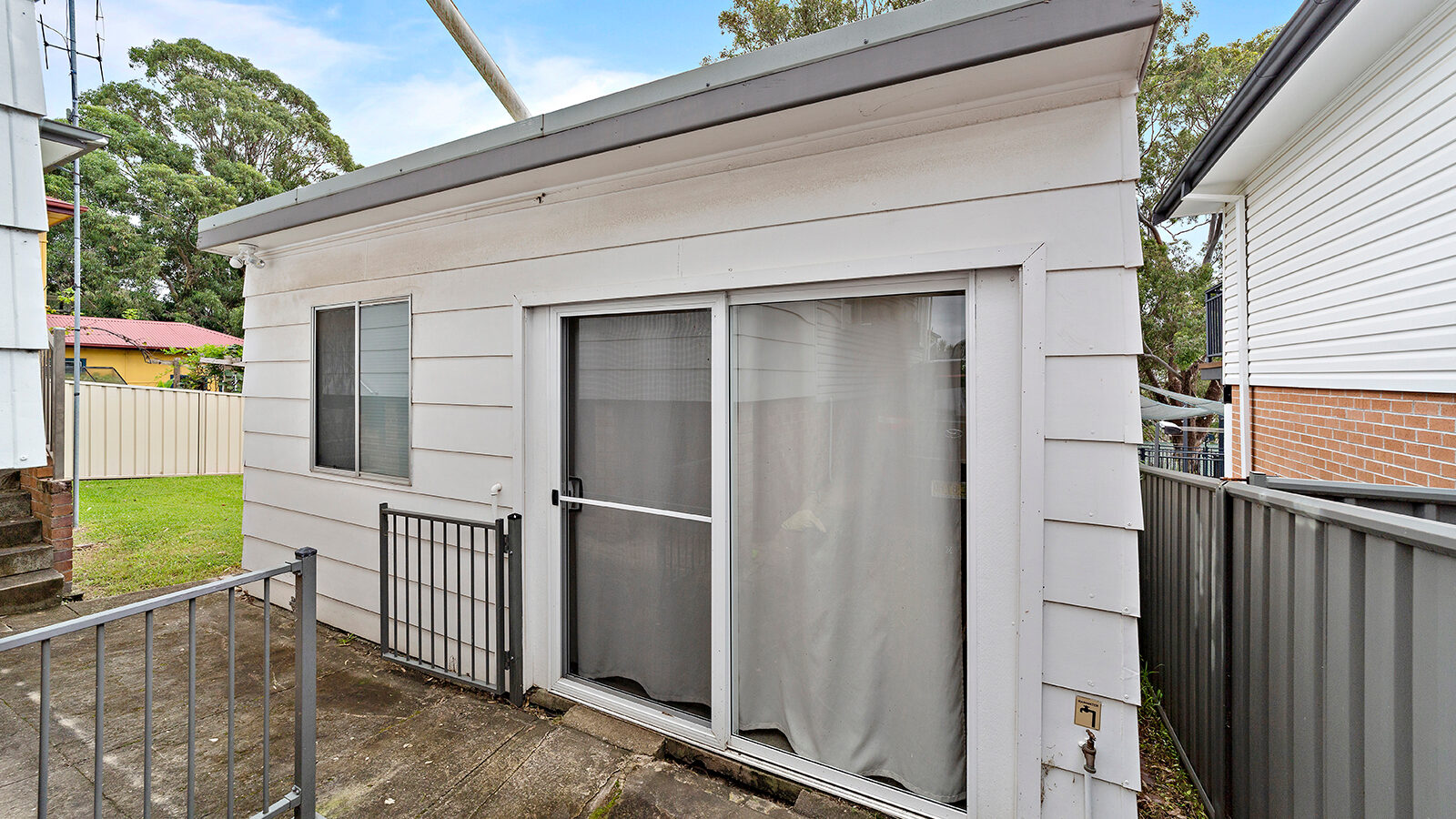 For Rent - 208A Farmborough Road - New Property in Farmborough Heights - Real Estate by Lara McDonald