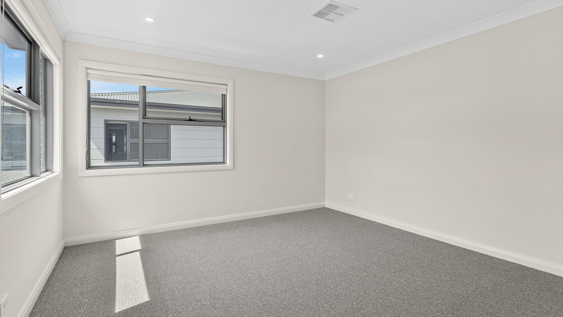 For Rent - 12 Bishop Dr - New Property in Stream Hill - Real Estate by Lara McDonald