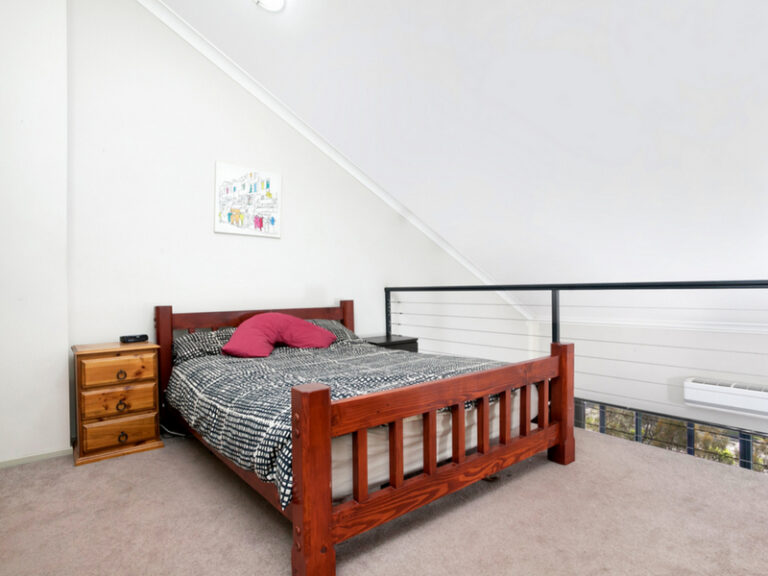 Leased - 214 Princes Highway - New Property in Fairy Meadow - Real Estate by Lara McDonald