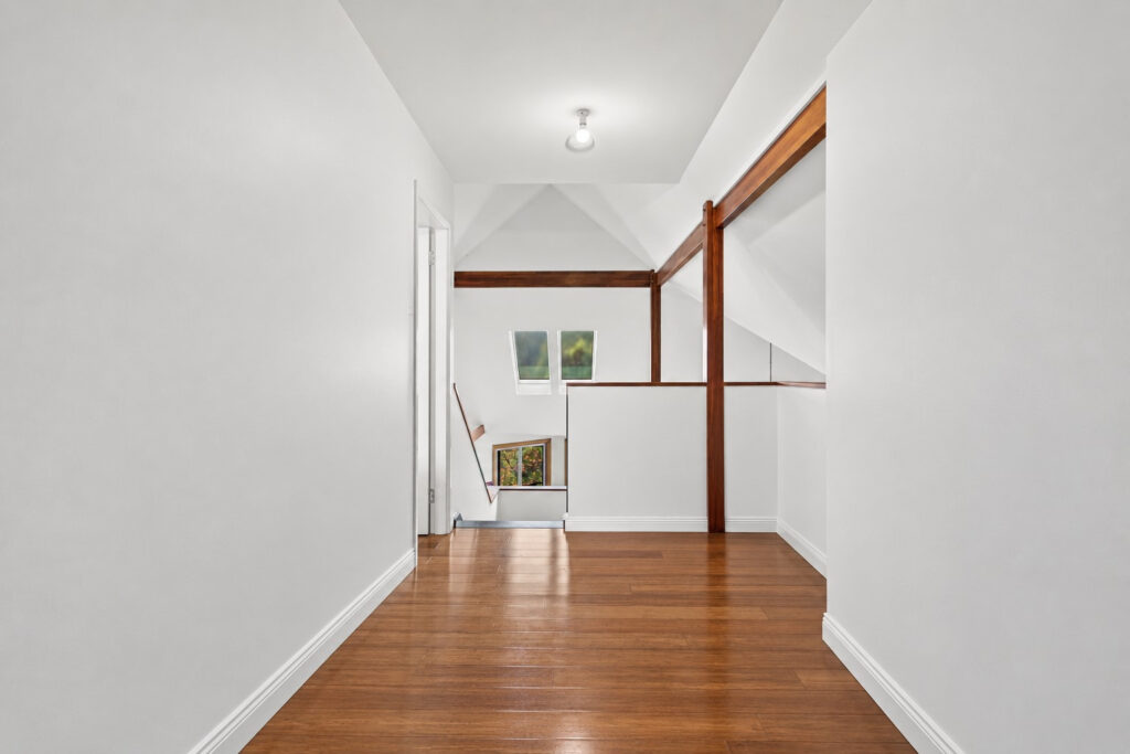 For Rent - 235 Yellow Rock Rd - New Property in Yellow Rock - Real Estate by Lara McDonald