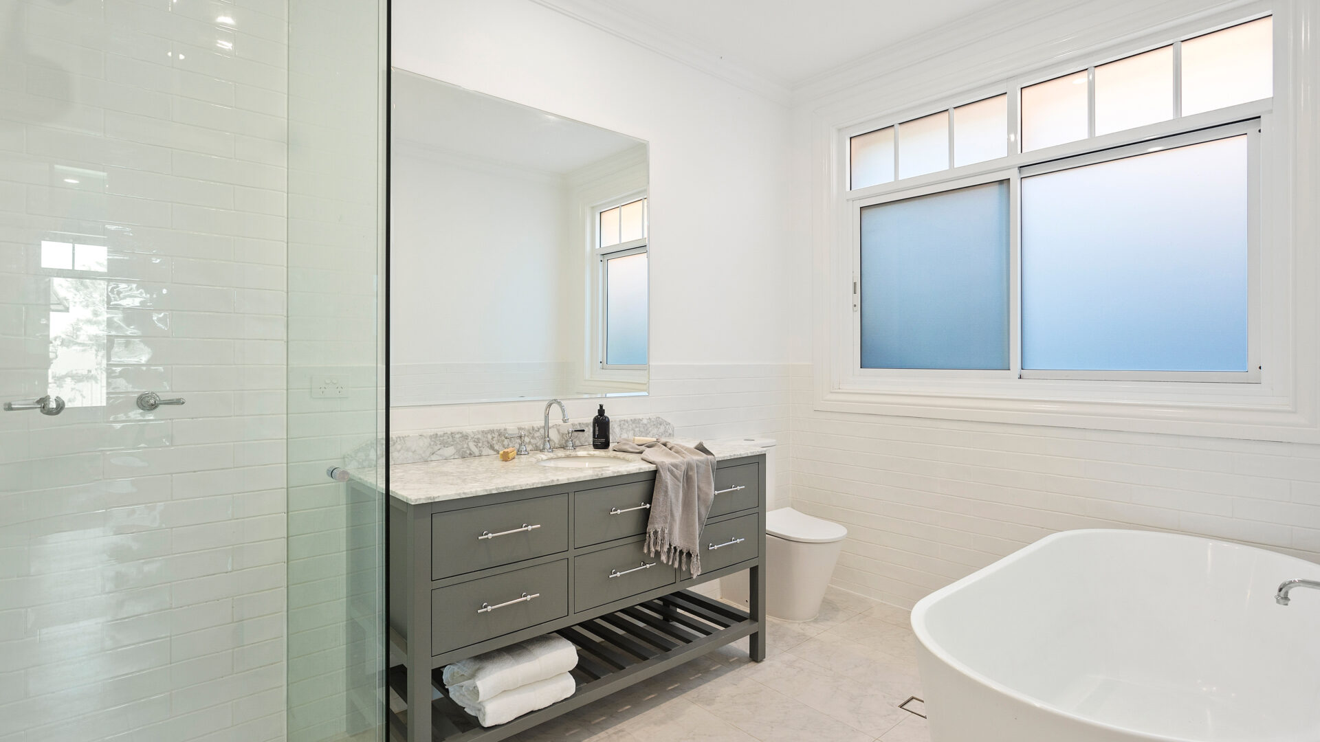 For Rent - 13 Palm Grove - New Property in Thirroul - Real Estate by Lara McDonald