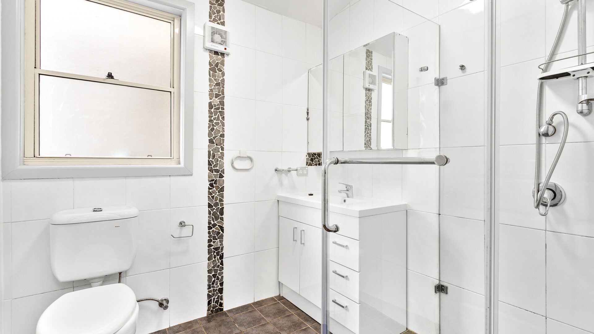 Leased - 32 Towradgi Rd - New Property in Towradgi - Real Estate by Lara McDonald