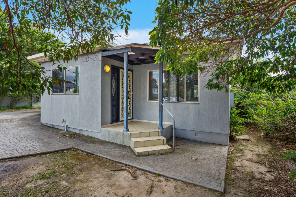 Leased - 32 Towradgi Rd - New Property in Towradgi - Real Estate by Lara McDonald