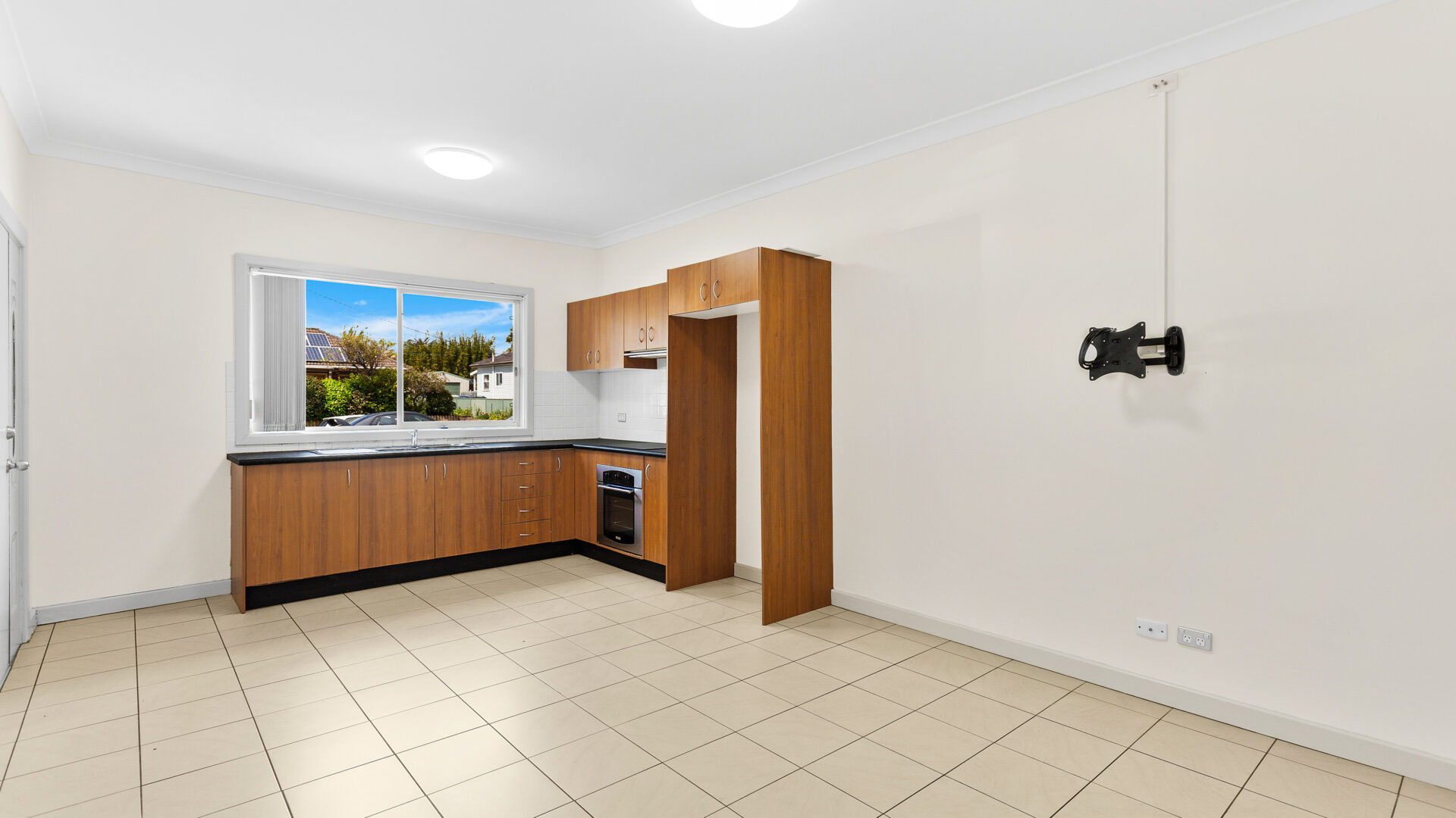 Leased - 32 Towradgi Rd - New Property in Towradgi - Real Estate by Lara McDonald