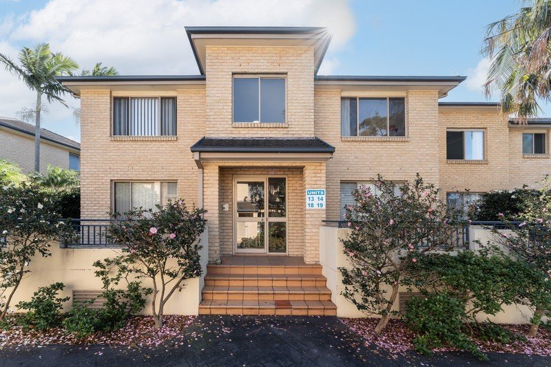 19/14 Raymond Road